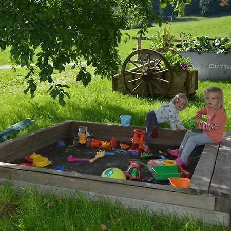 Bauernhof Schneider Egg